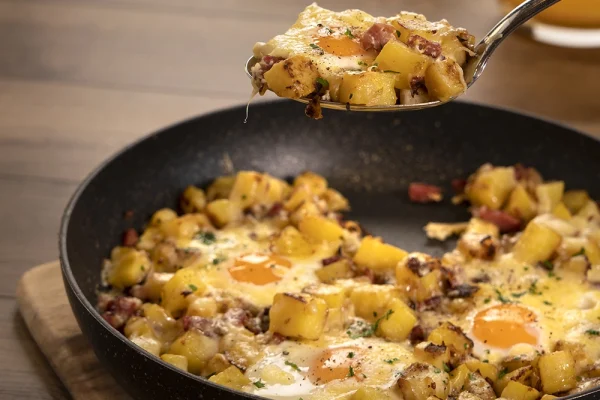 Cheesy Bacon & Egg Hash